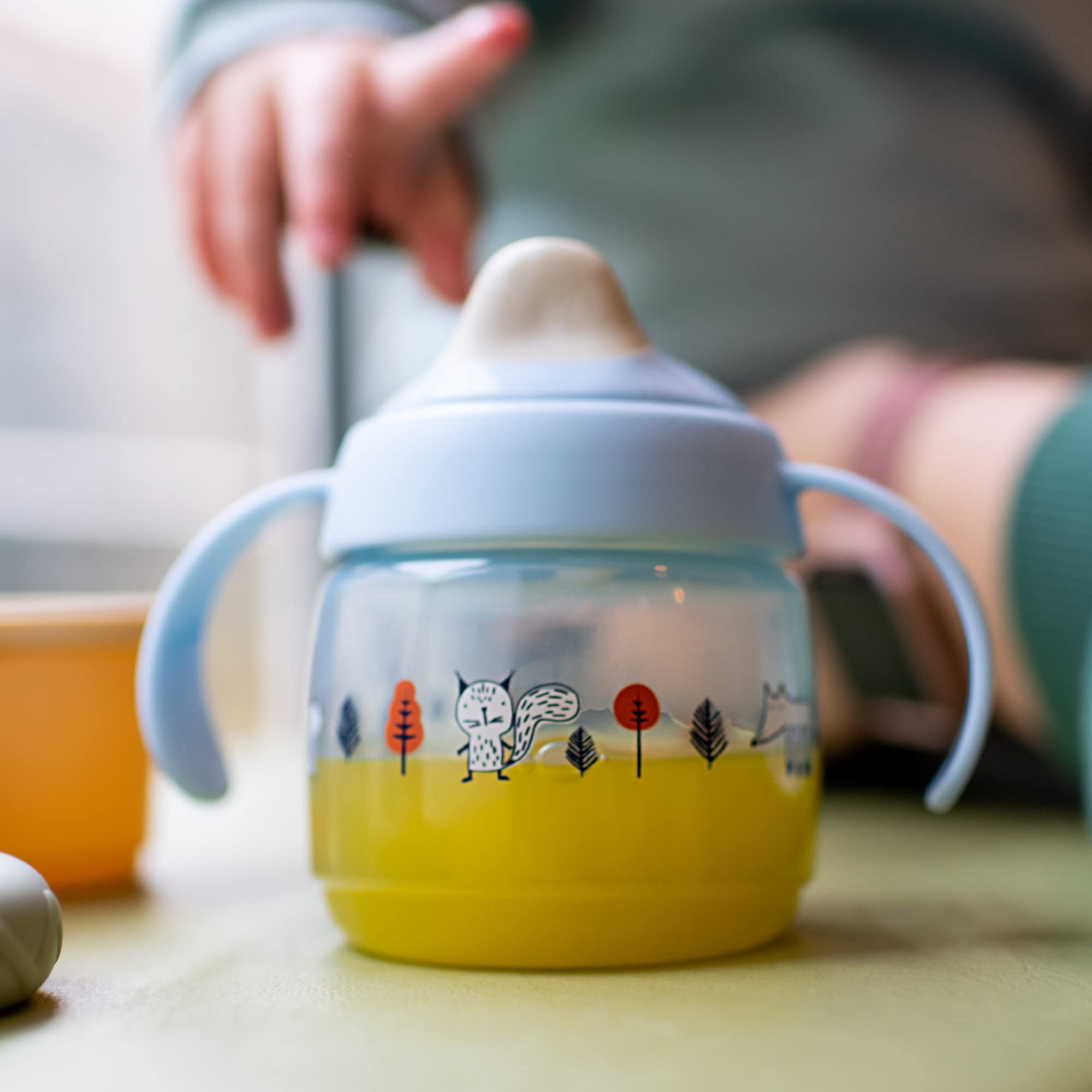 tommee-tippee-superstar-sippee-taza-de-destete-190-ml-con-intellivalve-antifugas image 5