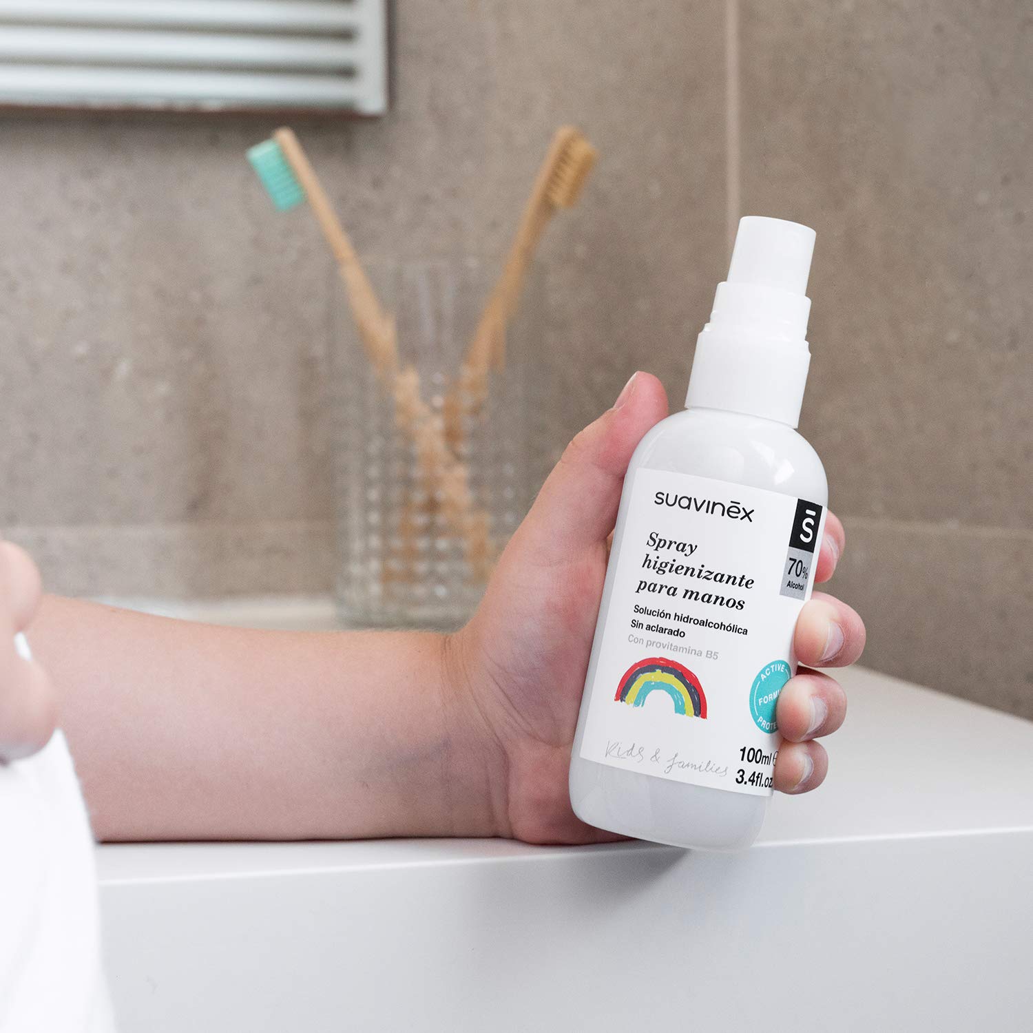 suavinex-spray-de-manos-hidroalcoh-lico-para-ni-os-y-familia-100-ml-sin-aclarado image 3