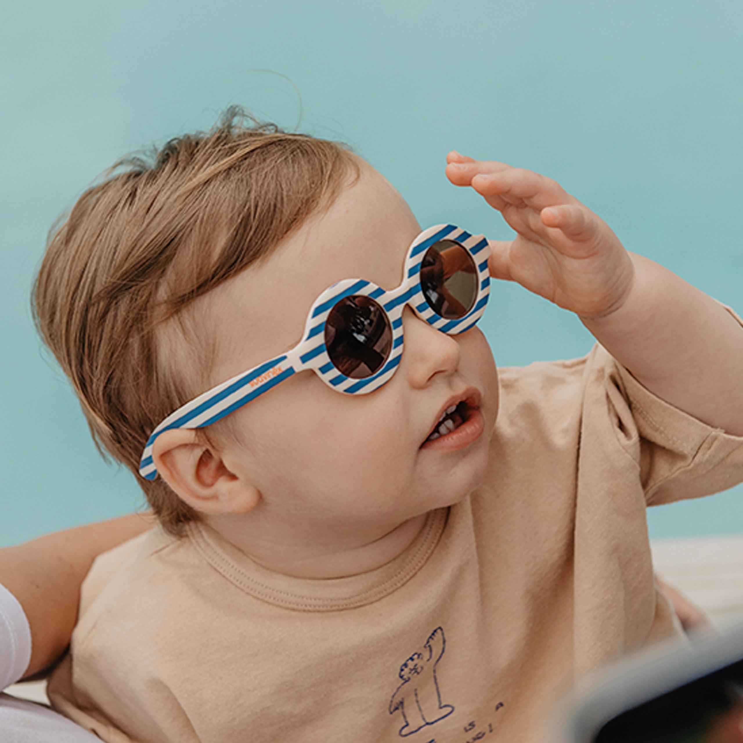 suavinex-studio-2026-gafas-de-sol-beb-polarizadas-uv400-redondas-2-3-a-os-24-36- image 2